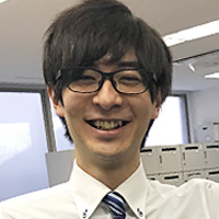 インタビュー